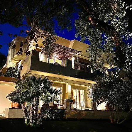 Al Poggio - Luxury Bed & Breakfast *